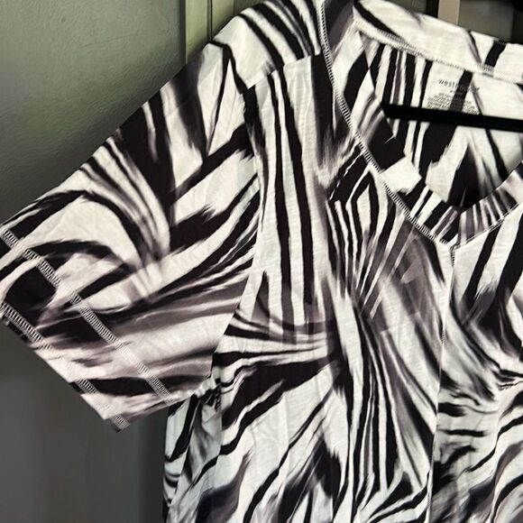 NWT Westbound woman black and white print cotton Modell short sleeve top tunic s - Picture 3 of 5